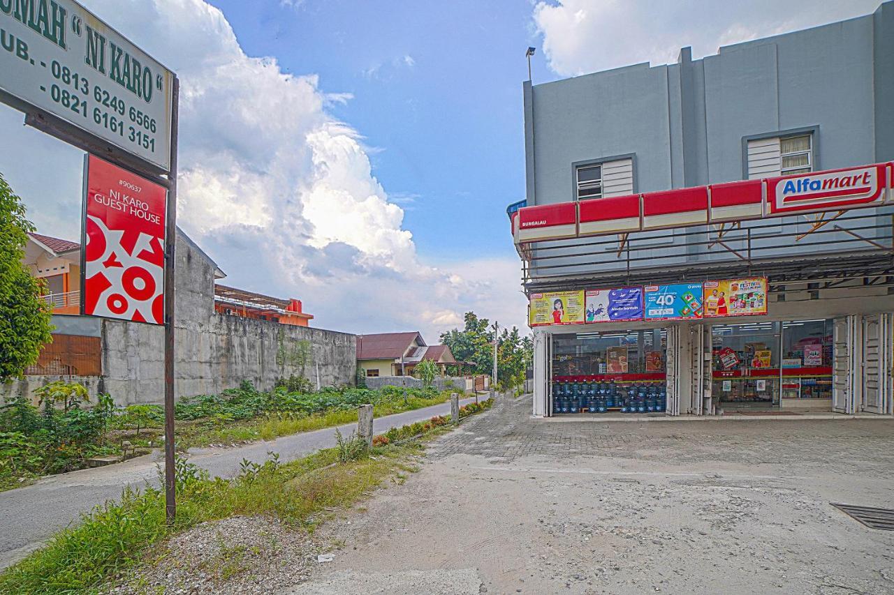 Oyo 90637 Rumah Ni Karo Medan Zewnętrze zdjęcie