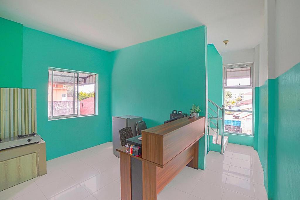 Oyo 90637 Rumah Ni Karo Medan Zewnętrze zdjęcie